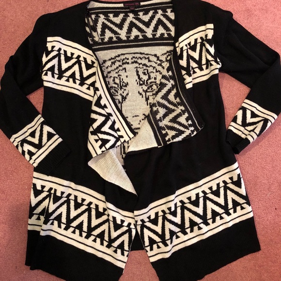 Material Girl cheetah Cardigan sweater - Picture 3 of 4